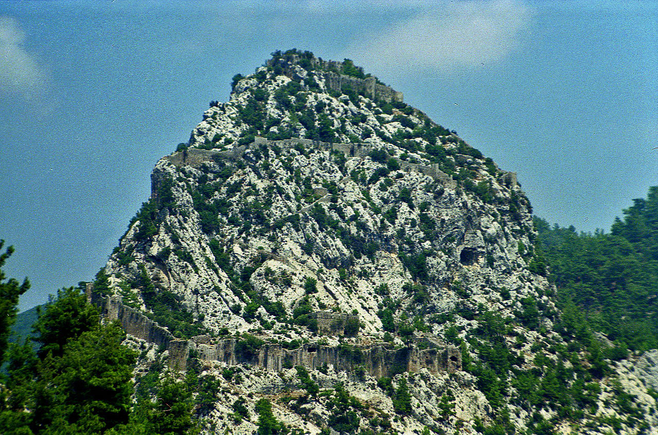 06.08.1991 | Alarahan | oberer Teil der Burganlage