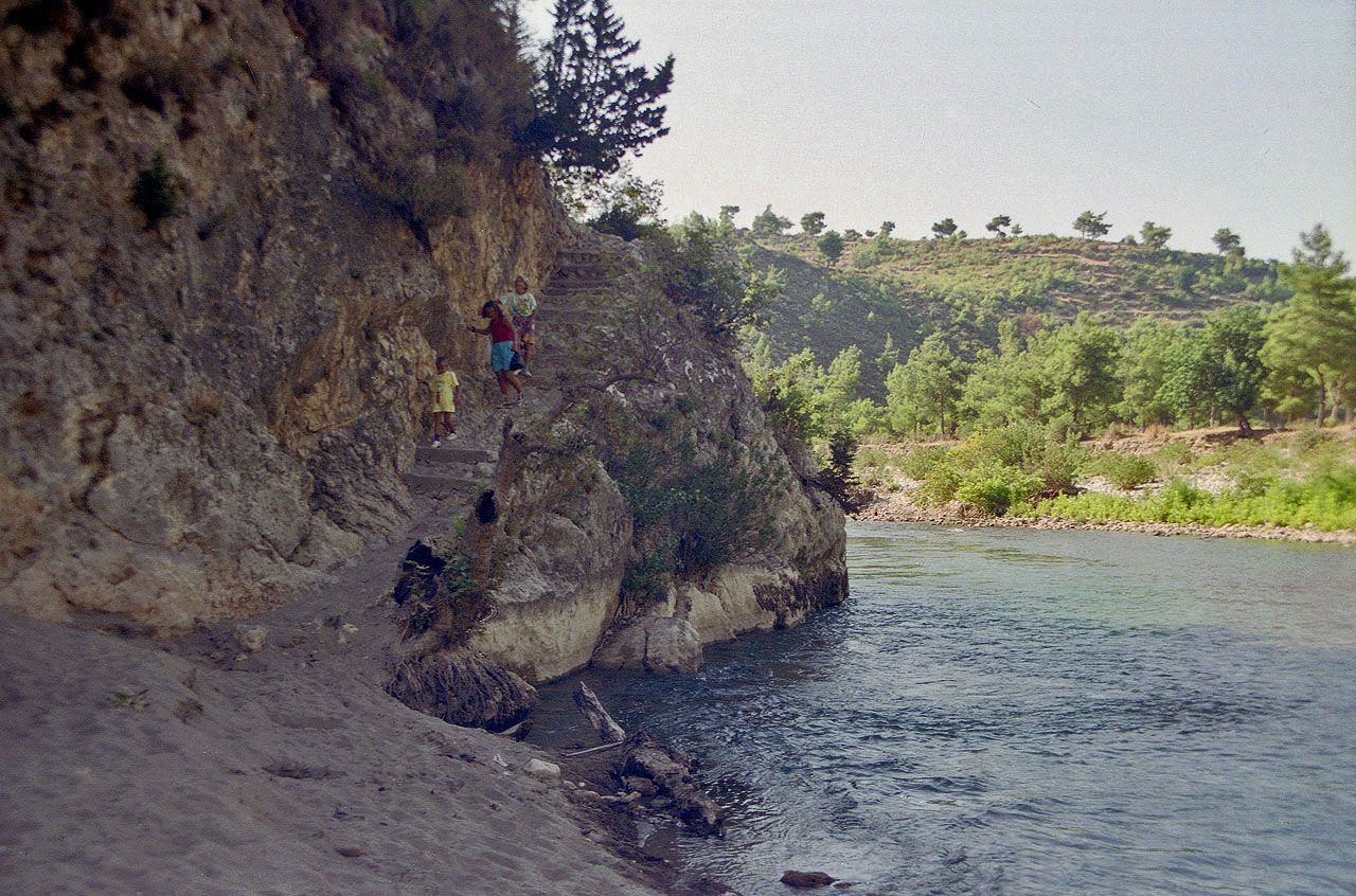 31.08.1995 | Alara Fluß | Treppenzugang zum Fluß