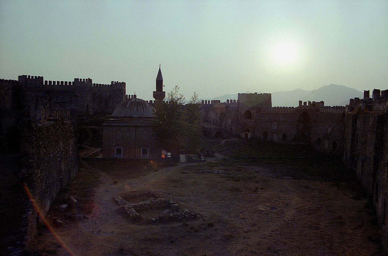 21.09.1992 | Mauerumgang | Innenraum, Moschee, Magazine und Nordtor