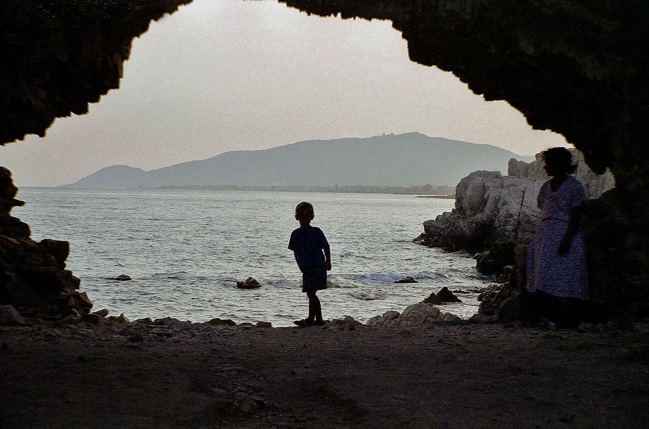 21.09.1992 | Südmauer | Geheimein-/ausgang durchs Mauerwerk