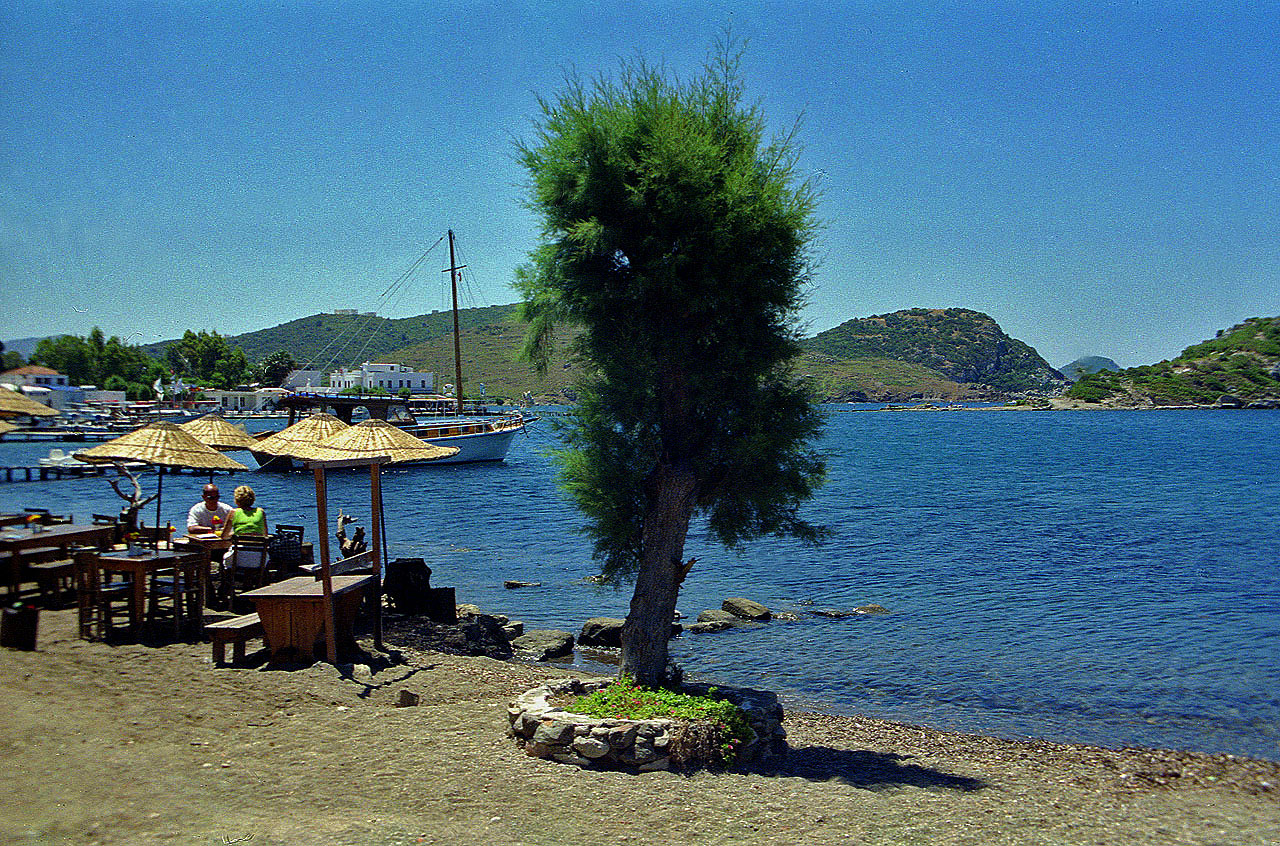 05.06.1996 | Hafen | Haseninsel vom Strand aus