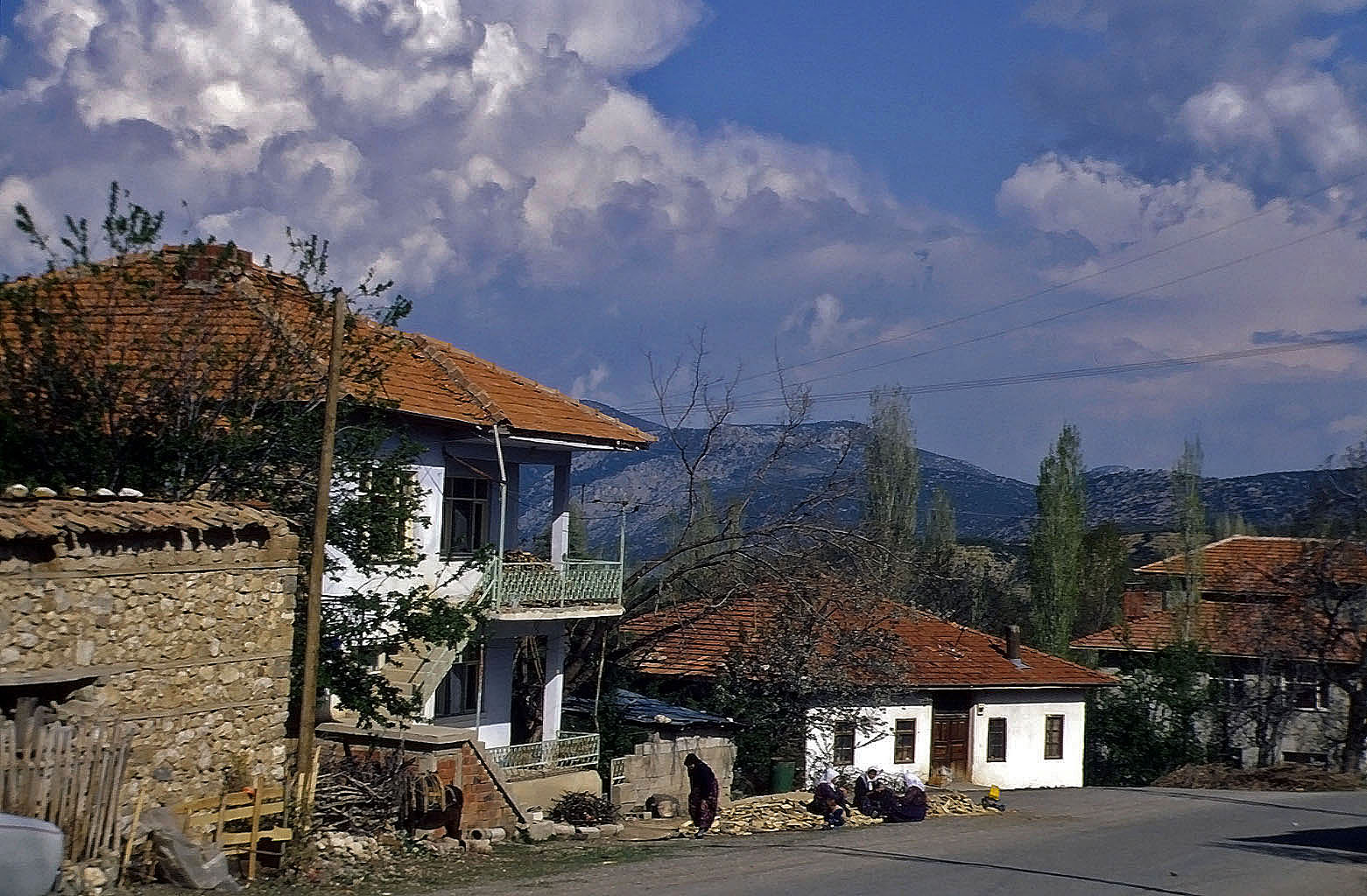 27.04.1993 | Aglasun | Dorfstrasse