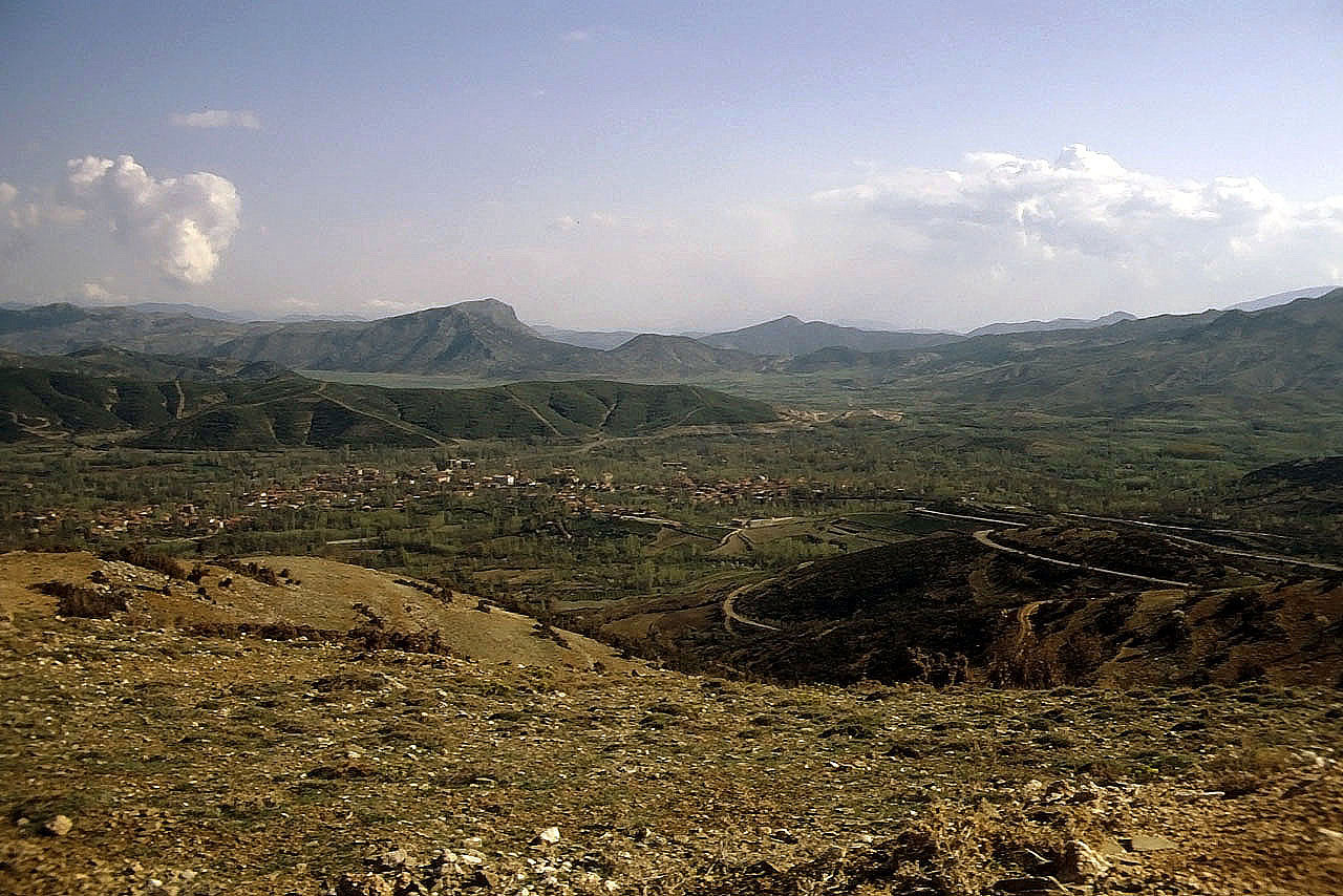 27.04.1993 | vor Sagalassos | Tiefblick nach Aglasun und die Hochebene