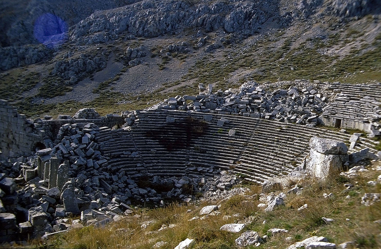 27.04.1993 | Theater   | Bühne, Bühnengebäude und Sitzreihen