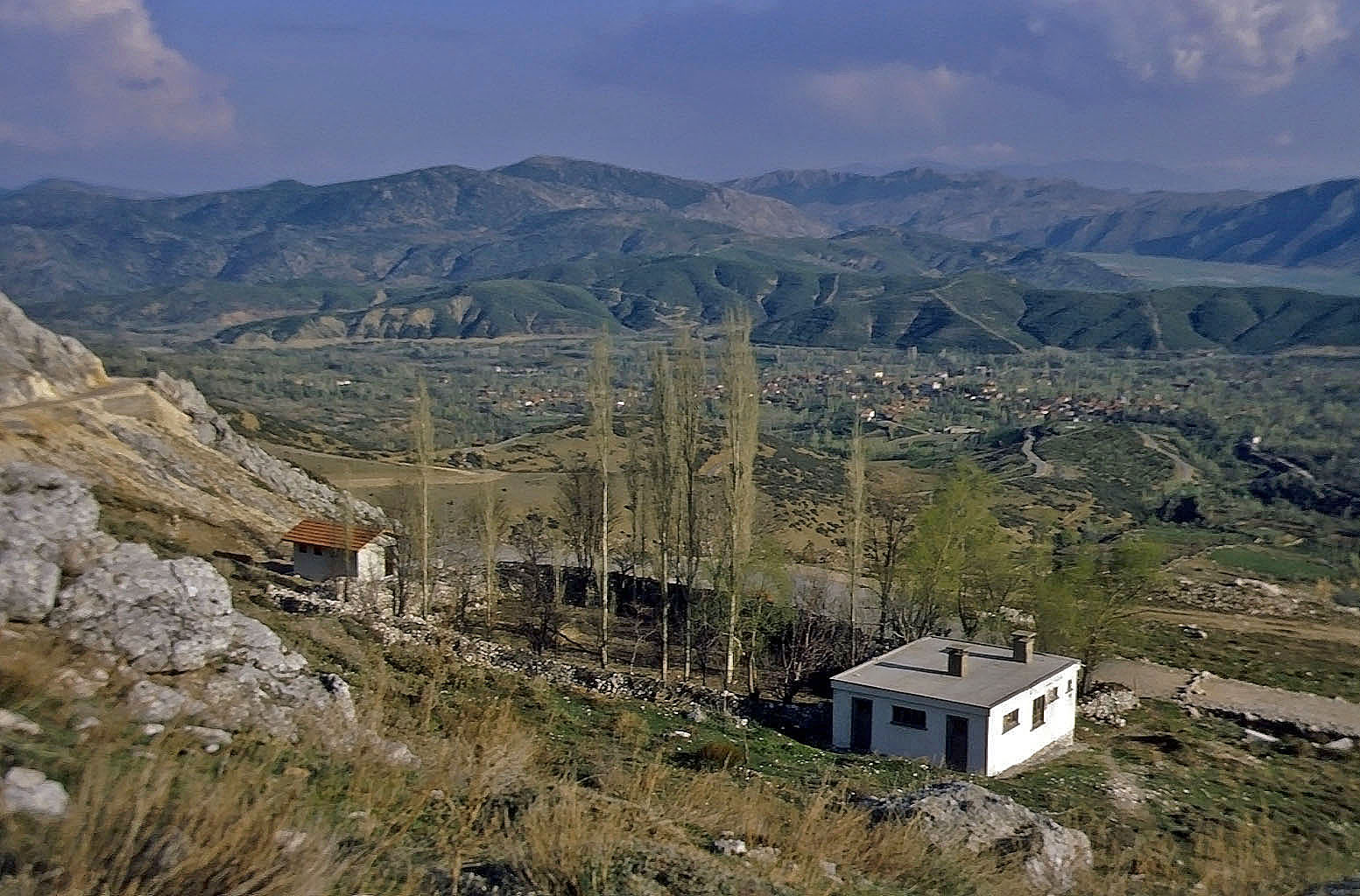 27.04.1993 | Parkplatz | Parkplatzgelände über Aglasun und Hochebene