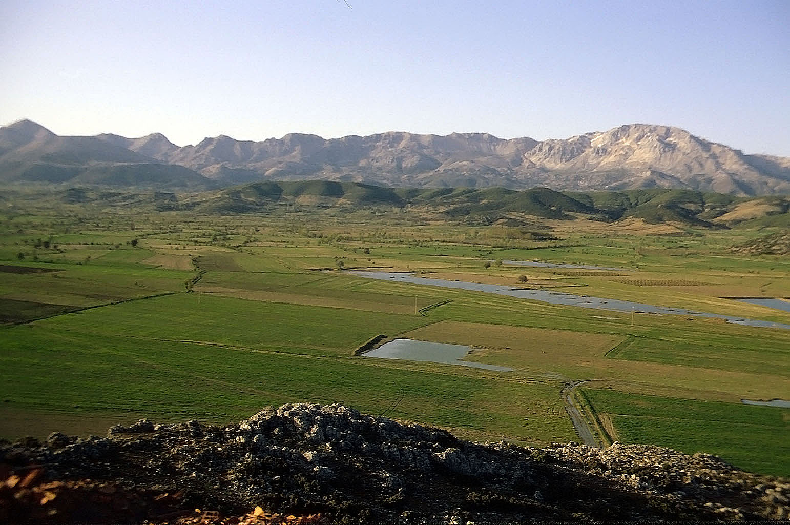 27.04.1993 | nach Aglasun | Hochebene mit überfluteten Feldern