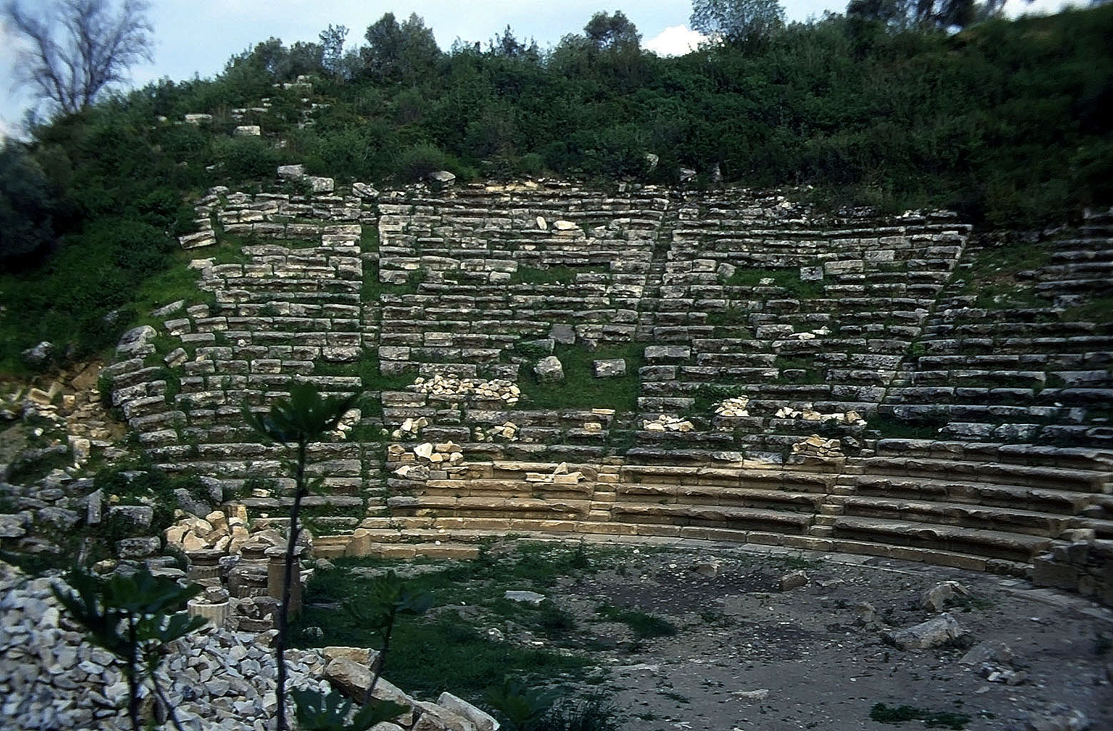 23.04.1993 | Theater   | Bühne und Sitzreihen